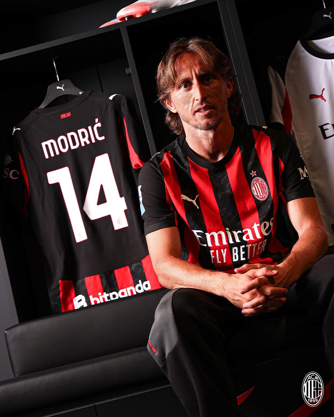 AC Milan Luka Modric Home Football Jersey - 2025/2026